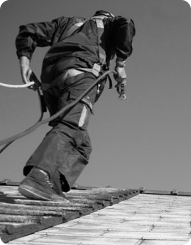 photo ouvrier technicien toiture
